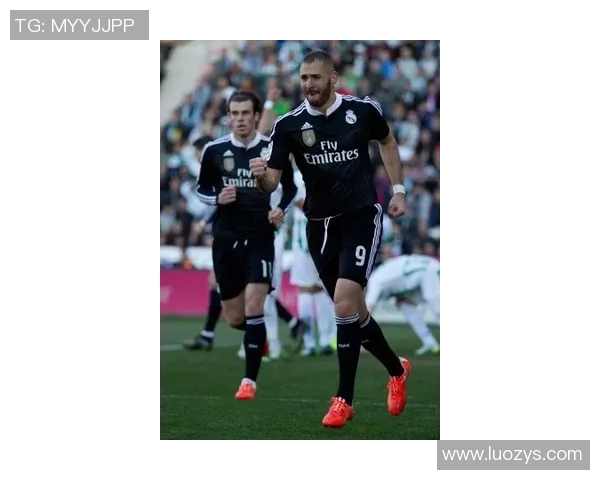 杨秀英的足球人生深度对话:从草根到巅峰的奋斗与梦想